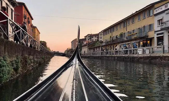 gondola milano naviglioa